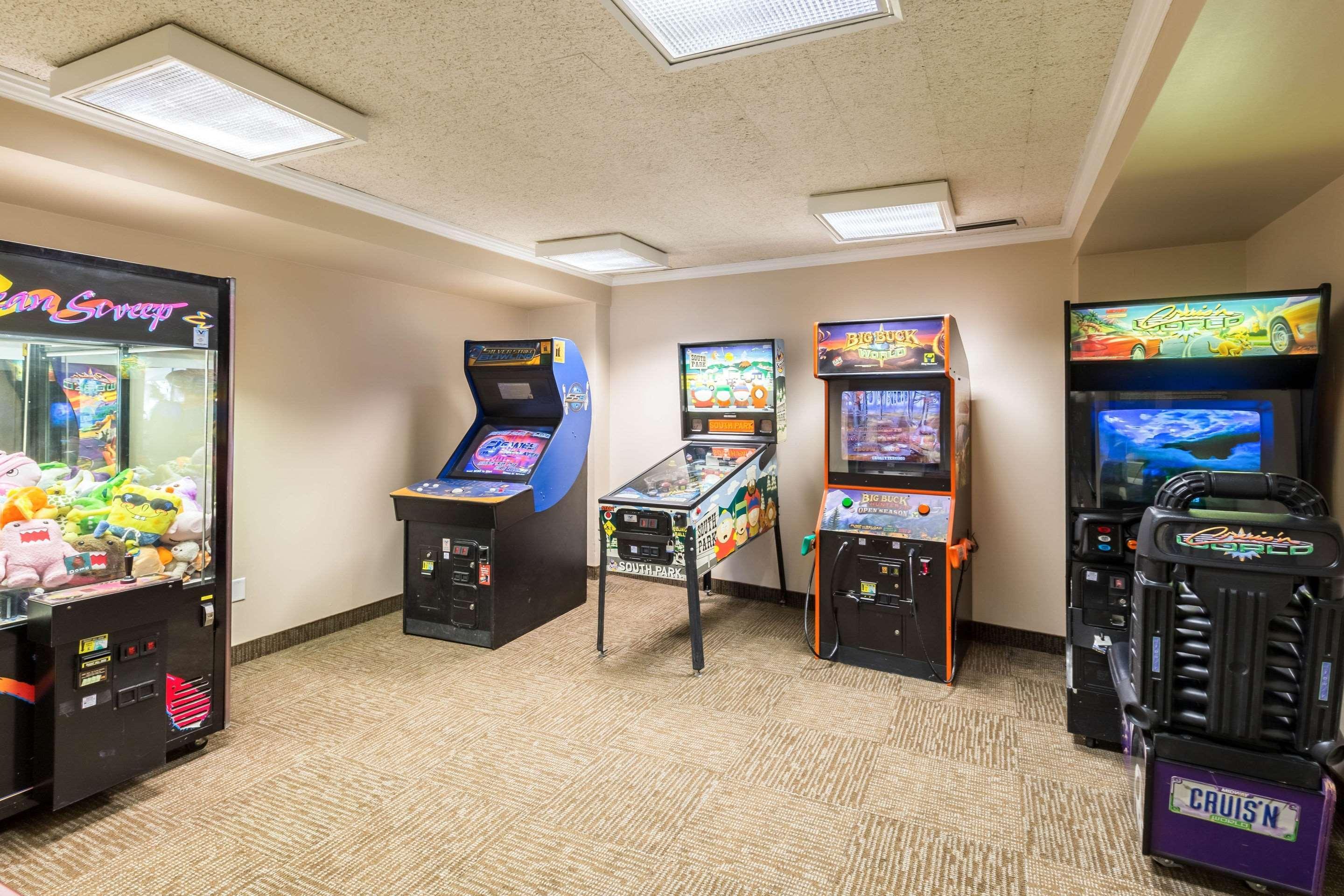 Quality Inn And Conference Center I-80 Grand Island Doniphan Esterno foto