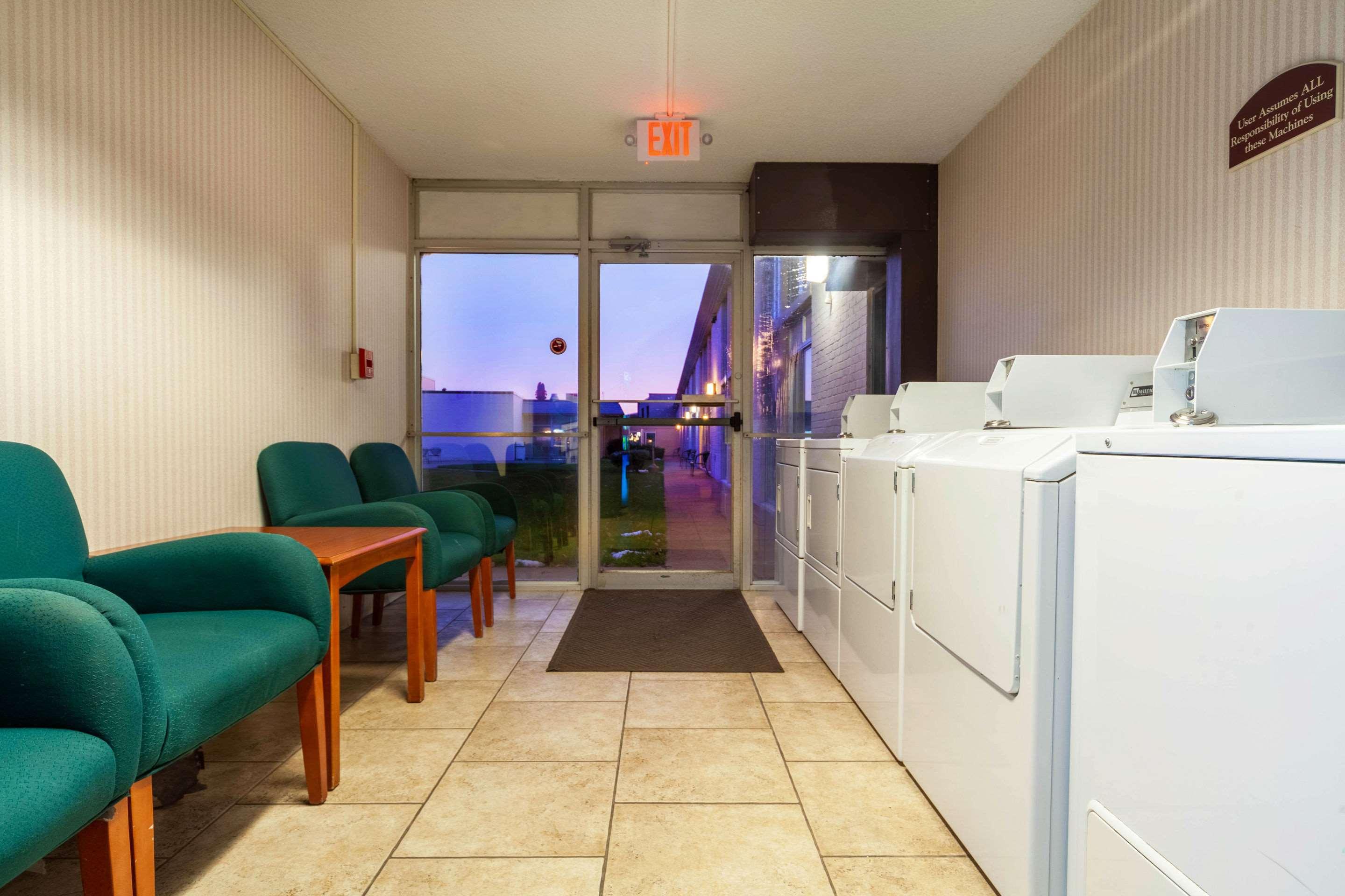 Quality Inn And Conference Center I-80 Grand Island Doniphan Esterno foto