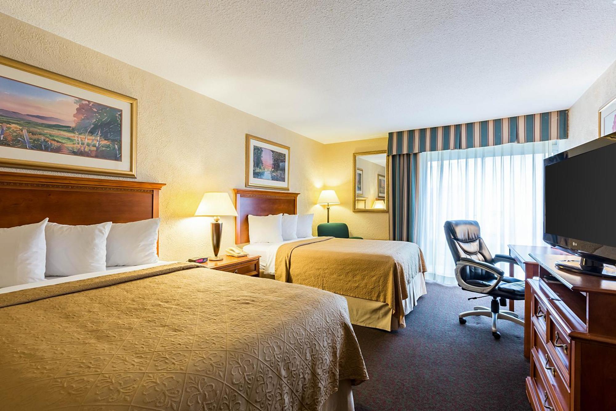Quality Inn And Conference Center I-80 Grand Island Doniphan Esterno foto